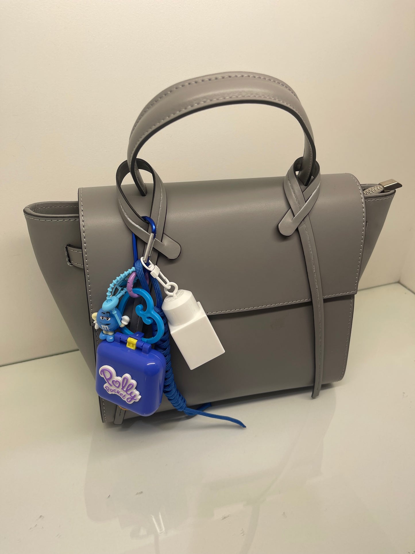 Bijou de sac " Polly Pocket Blue " - Edition Pink Power