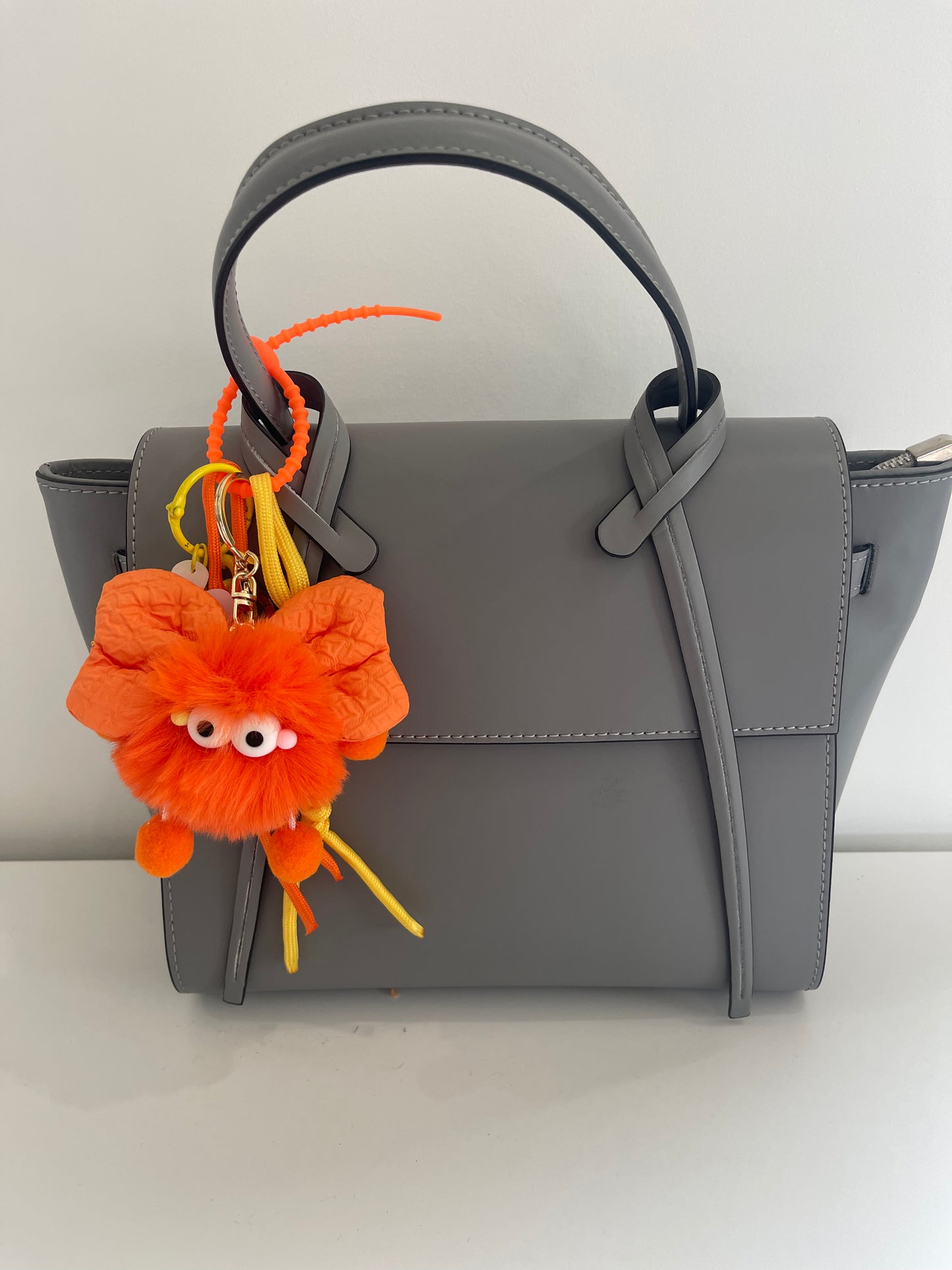 Bijou de sac " Fluffy pop " - Edition Globulot