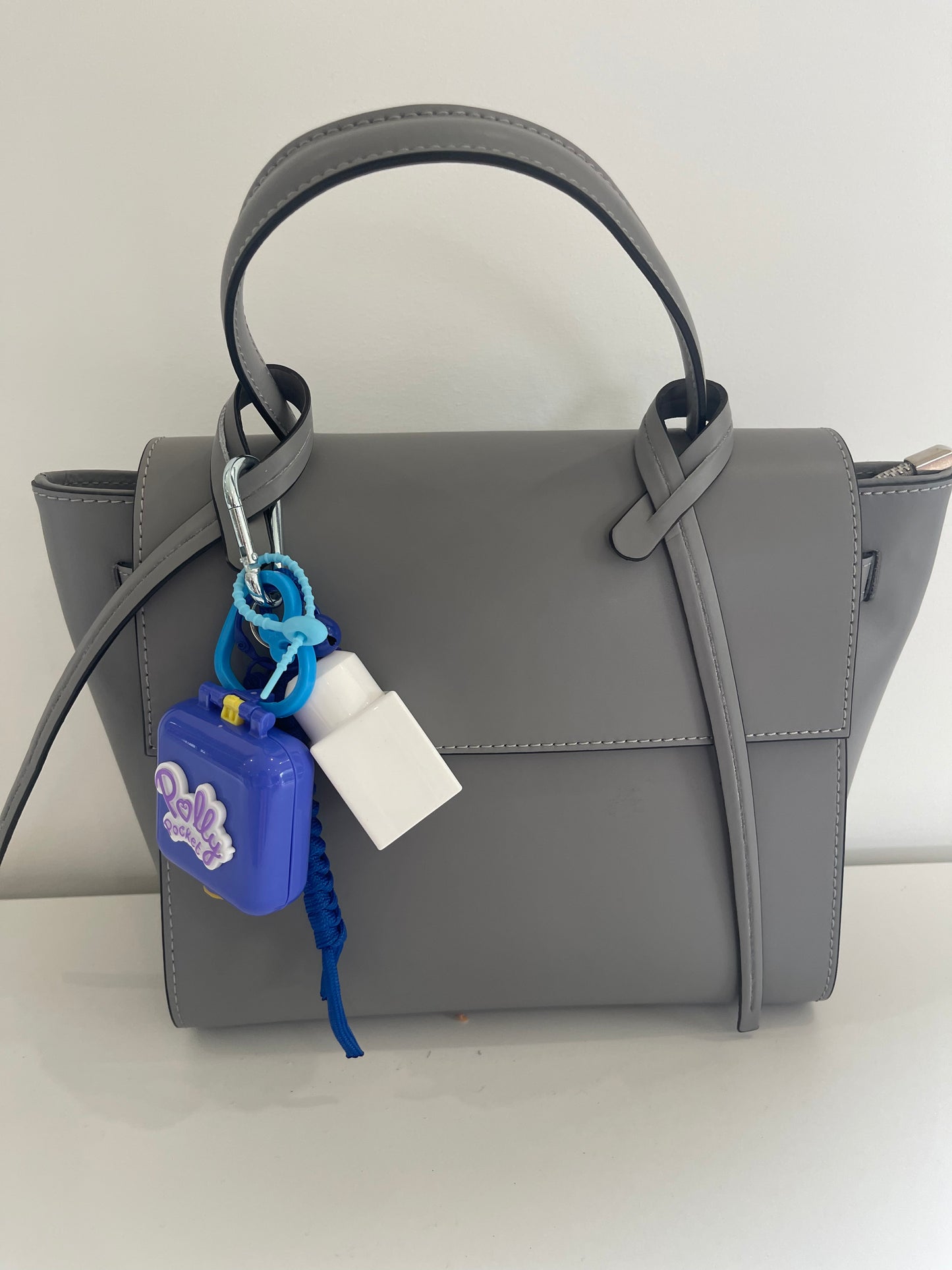 Bijou de sac " Polly Pocket Bleu " - Edition Pink Power