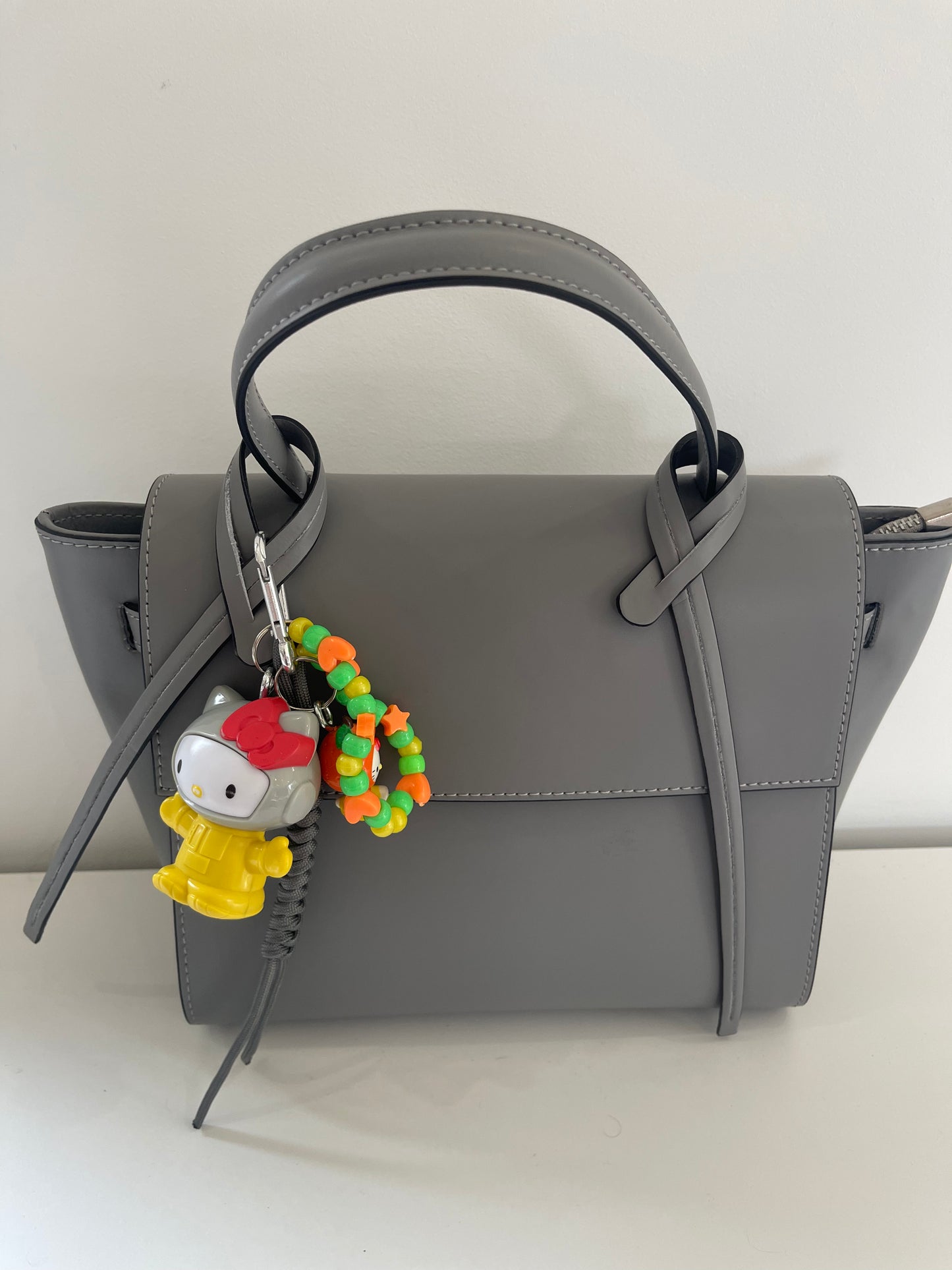 Bijou de sac " Hello Kitty Astronaute " - Edition Kawaii 90's